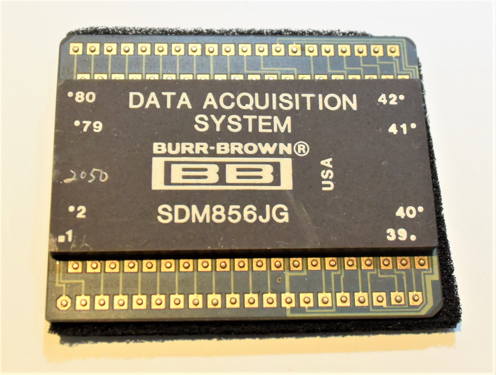 SDM856JG  Miscellaneous Data Acquisition Circuit - 16 or 8 Ch MUX　A/D Conv  Thruput 33kHz