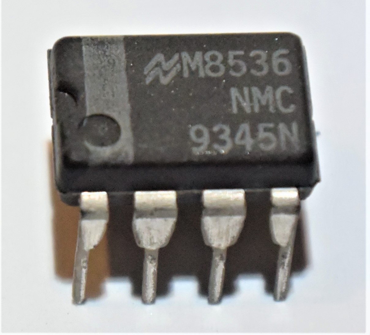 NMC9345　1024-Bit Serial Electrically Erasable. Programmable Memory (5V Only).