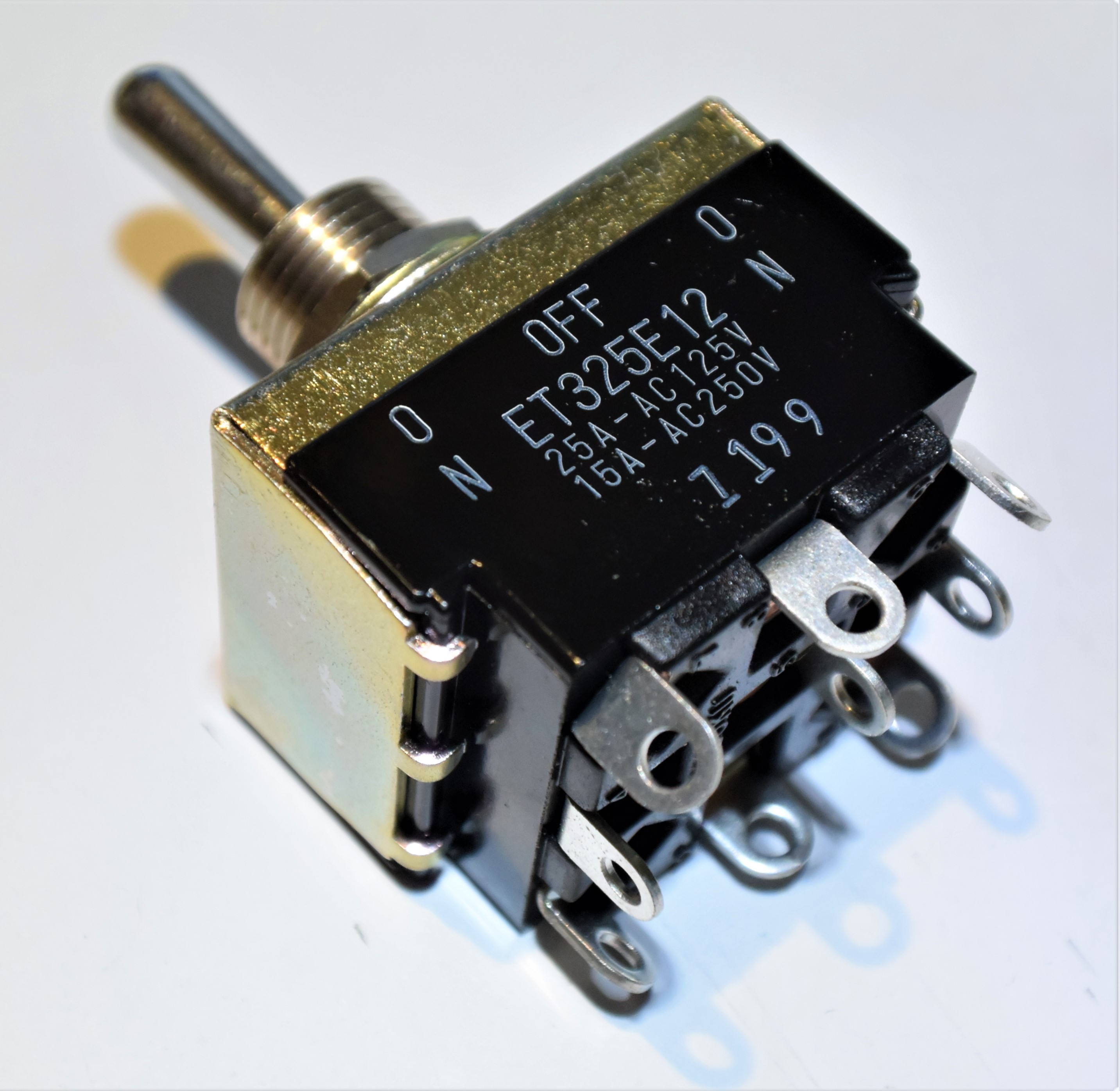 ET325E12          ON-OFF-ON    9pin    Switch